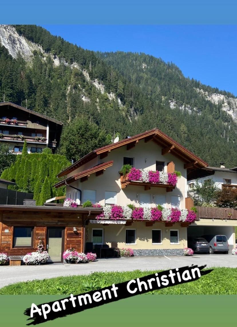 Apartment Christian Mayrhofen Bagian luar foto