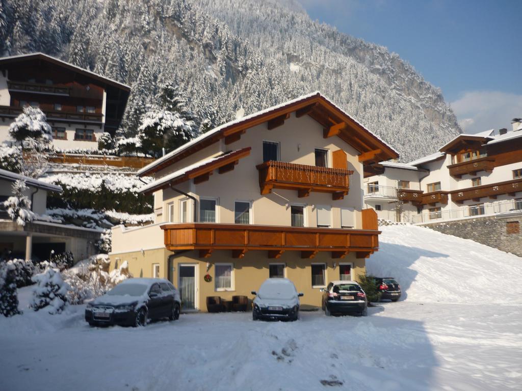 Apartment Christian Mayrhofen Ruang foto